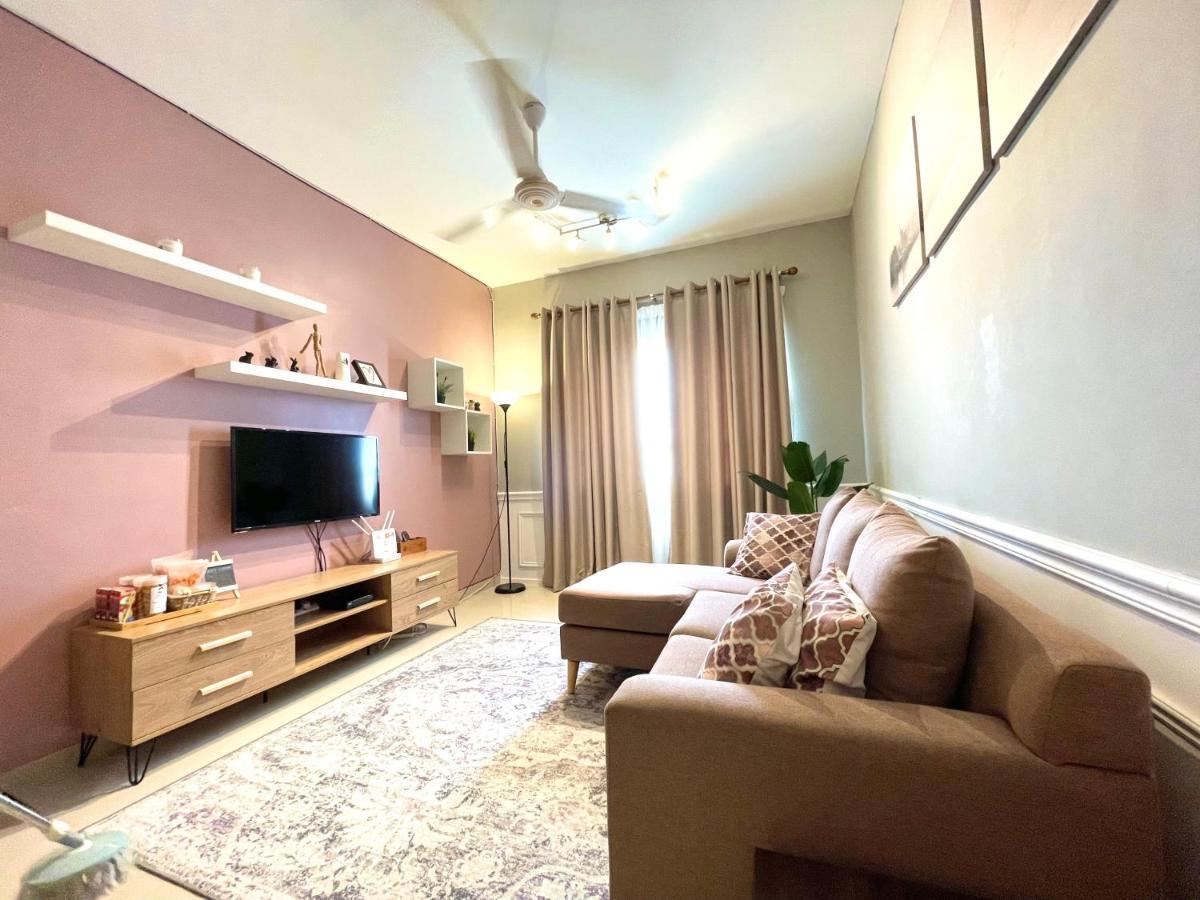 קואלה טרנגאנו Apartment In Ladang Tok Pelam מראה חיצוני תמונה