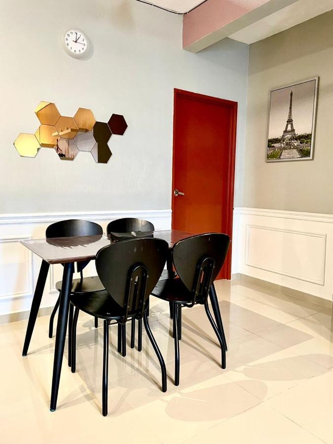 קואלה טרנגאנו Apartment In Ladang Tok Pelam מראה חיצוני תמונה